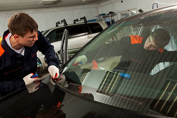 Auto Glass Repair Los Angeles CA - Premier Windshield Repair and Replacement Services By Glendale Car Glass